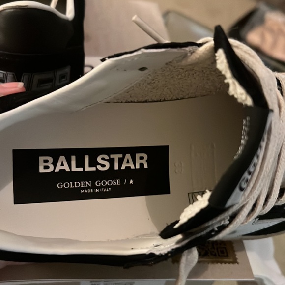 Golden Goose Black and White Sneakers - Picture 6 of 9